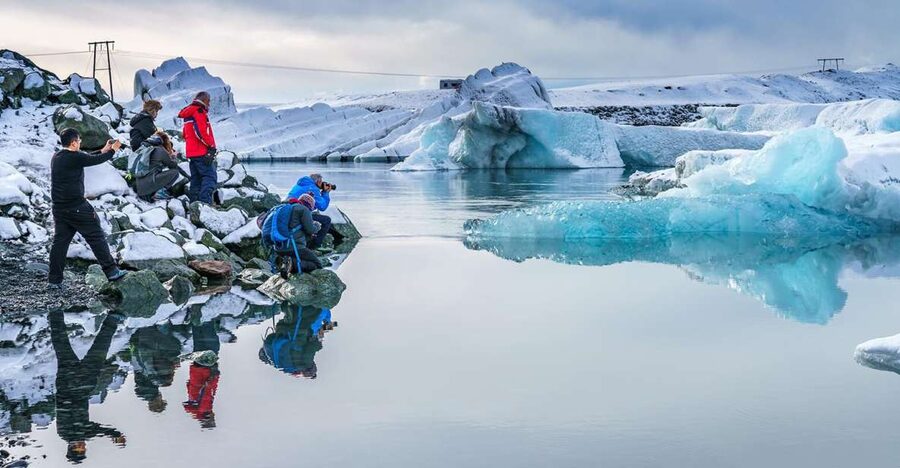 Reykjavik: South Coast, Diamond Beach, and Jökulsárlón Tour - The morning ride through Iceland’s fire and ice country