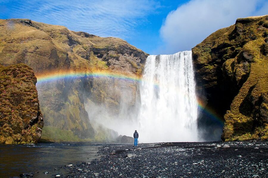 Reykjavik: South Coast, Diamond Beach, and Jökulsárlón Tour - Skógafoss gives you power and spray