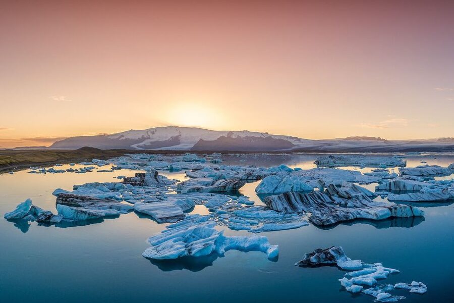 Reykjavik: South Coast, Diamond Beach, and Jökulsárlón Tour - Seljalandsfoss closes the sightseeing loop