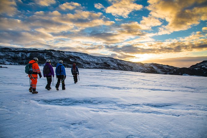 Reykjavik: South Coast, Waterfalls & Glacier Hike Small-Group - A fast-paced day with little spare time