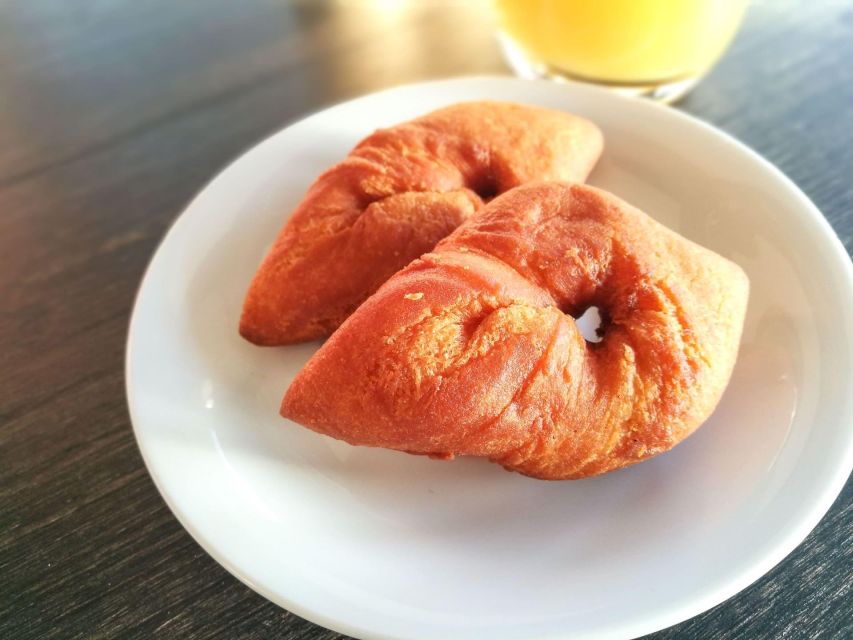 Reykjavik: The Icelandic Sweet Tooth Tour - Baka Baka: a bakery stop with more than pastry