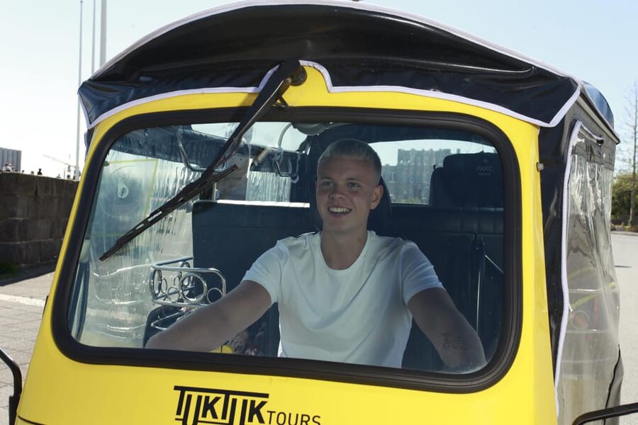 Reykjavík Tuk Tuk Tour - Who will enjoy this most?