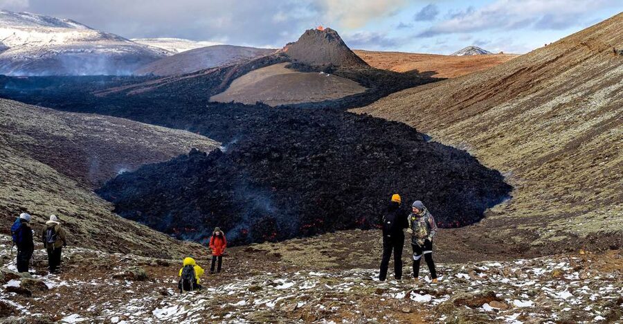 Reykjavík: Volcano Hike, Visit Grindavík and Blue Lagoon - Key points to know before booking