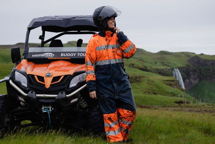 Scenic Buggy Adventure 1 hour - The first minutes: safety briefing and warm gear
