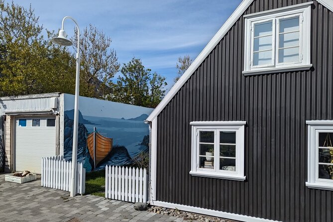 Self-Guided Tour of Ísafjörður: Art, History, and Architecture - The old hospital, Sjúkrahúsið