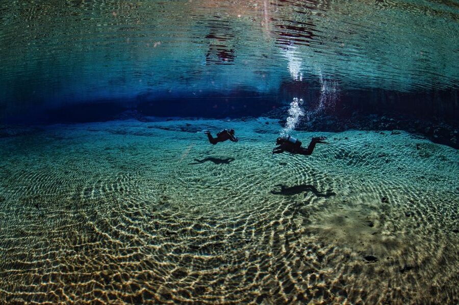 Silfra: Diving Between Tectonic Plates - What makes Silfra different from an ordinary scuba trip