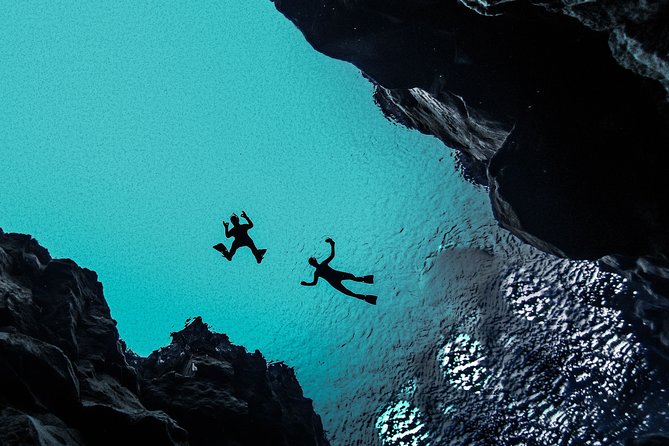 Silfra Drysuit Snorkeling Tour with Free Photos - From Reykjavik - Photos, Hot Chocolate, and the Walk Back