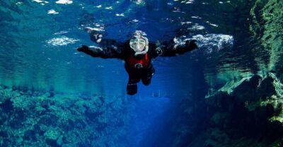 Snorkeling Tour Between Tectonic Plates
