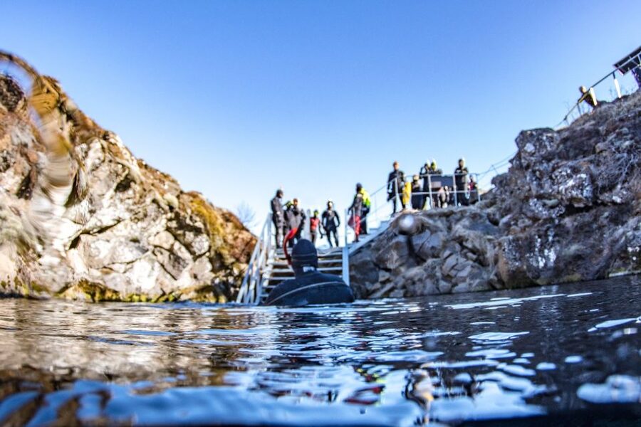 Silfra: Snorkeling Tour Between Tectonic Plates - Warm Van, Hot Chocolate, And Photos