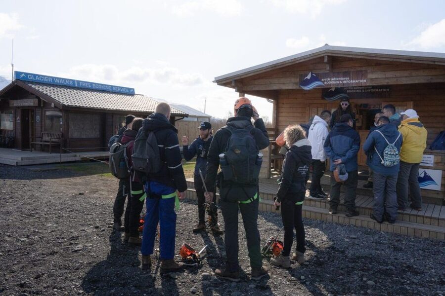 Skaftafell: Blue Ice Cave & Glacier Hike on Vatnajökull - Practical tips for a better day