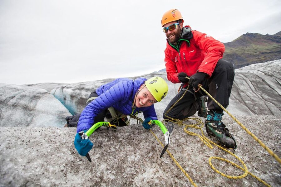 Skaftafell: Glacier Hike and Ice Climbing Guided Experience - What the guide adds to the experience
