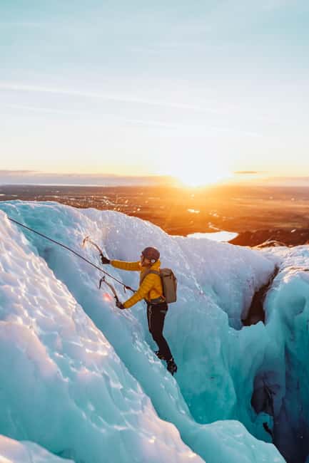 Skaftafell: Glacier Hike & Ice Climbing Adventure - Why this Skaftafell outing feels different