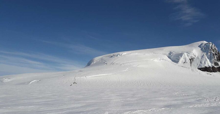 Skaftafell: Hvannadalshnjúkur Glacier Guided Hike - Reaching Iceland’s highest summit