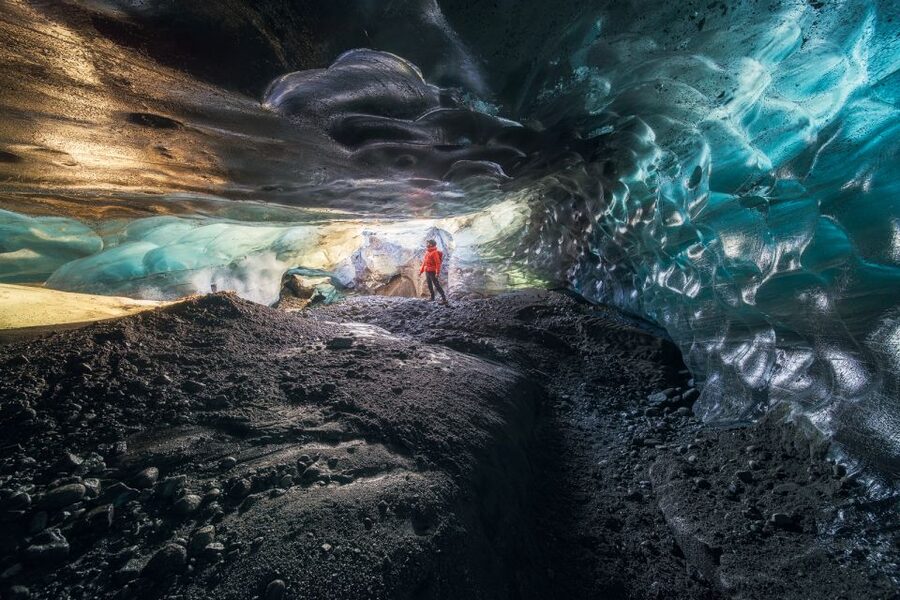 Skaftafell: Ice Cave Experience - Walking across Falljökull
