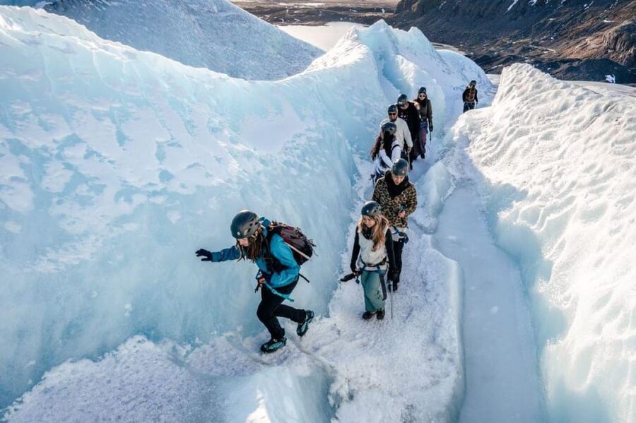 Skaftafell: Ice Cave Tour and Glacier Hike - Key points at a glance