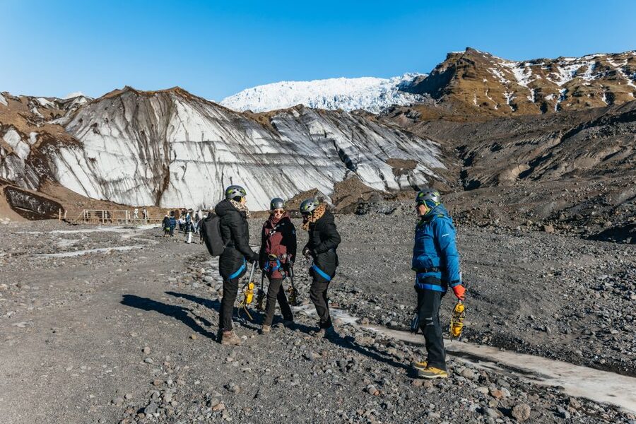 Skaftafell National Park: Falljokull Glacier Easy Hike - What to pack for a comfortable glacier walk