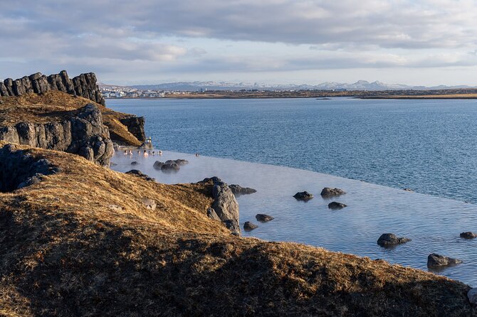 Sky Lagoon Ticket with 7-Step Ritual and Transfers from Reykjavik - Transfers from Reykjavik and the return timetable