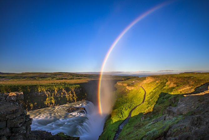 Small-Group Golden Circle, Blue Lagoon with Ticket & Kerid Crater - Why this 11-hour route works