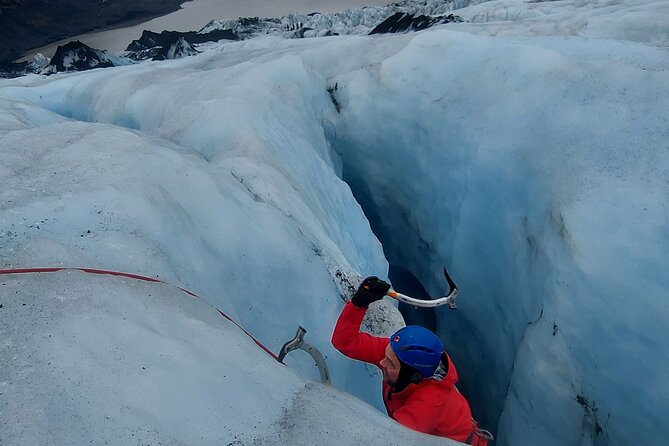 Small-Group Ice Climbing and Glacier Hiking in Solheimajokull - Meeting point advice for the 10:30 start