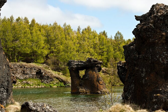 Small-Group Lake Mývatn Tour from Akureyri - Five hours means a brisk, well-planned route