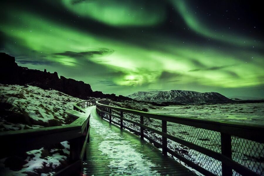 Small-Group Premium Northern Lights Tour from Reykjavik - How the four-hour aurora hunt works