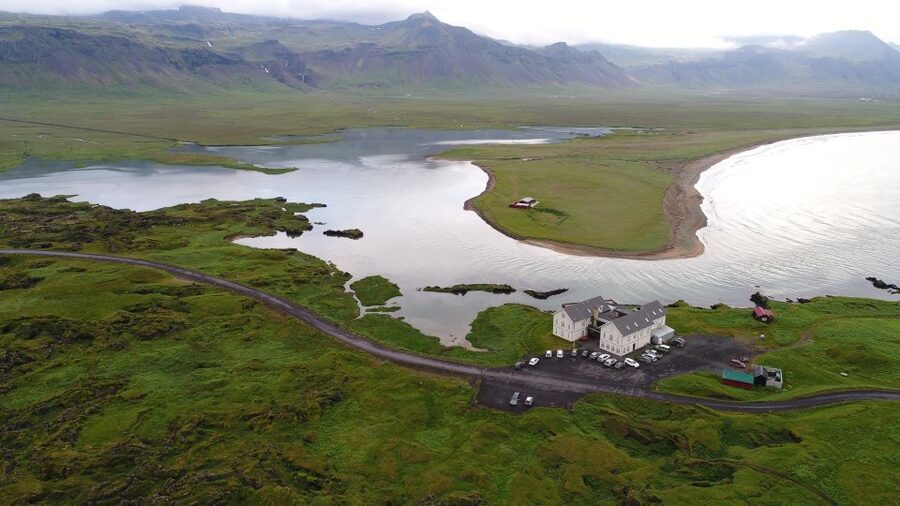 Snæfellsnes, private Super Jeep - Lunch at Fjöruhúsið Café is a practical highlight