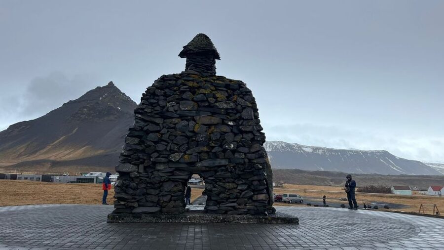 Snaefellsness Peninsula Private Day Tour Iceland - Djúpalónssandur: black stones and a hard test of strength