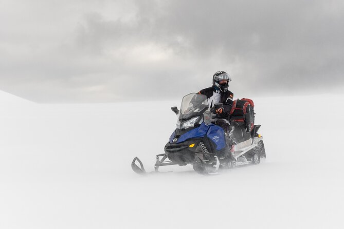Snowmobile tour on Vatnajökull - What you see from the top of Vatnajökull