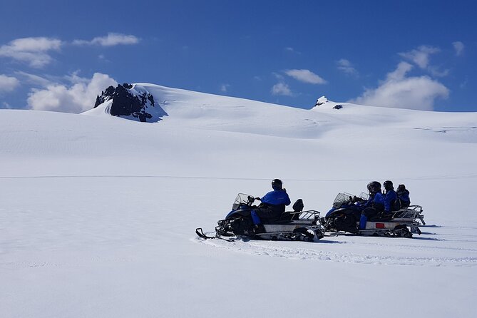 Snowmobile tour on Vatnajökull - How much snowmobile time do you really get?