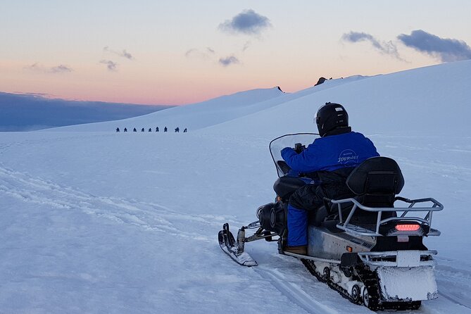 Snowmobile tour on Vatnajökull - The Super Jeep climb to Skalafellsjökull