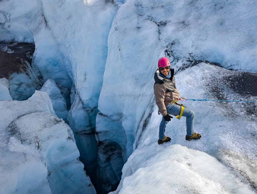 Sólheimajökull Glacier: Guided Hike with Equipment - Key points at a glance