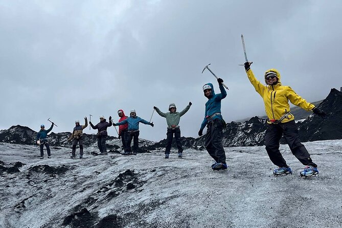 Sólheimajökull Glacier Hike Adventure - Meeting at the Sólheimajökull parking lot