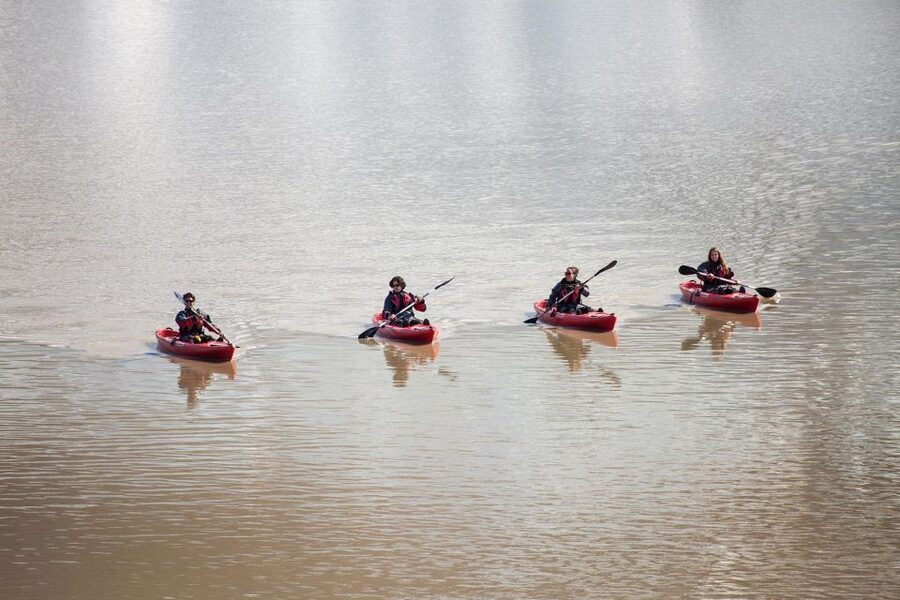 Sólheimajökull: Guided Kayaking Tour on the Glacier Lagoon - The ten-minute walk across black rock