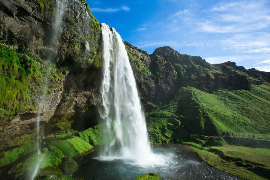 South Coast Classic: Full-Day Tour from Reykjavik - A short stop in Vík