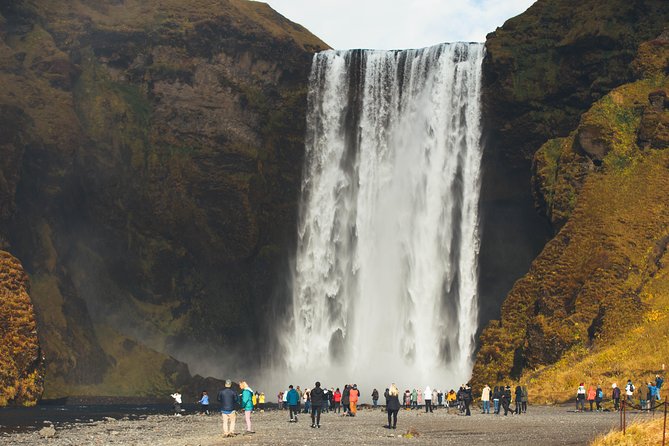 South Coast Day Tour Black Sand Beach & Waterfalls from Reykjavik - The bus day: what 10 hours really feels like