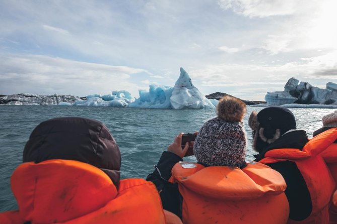 South Coast, Diamond Beach and Glacier Lagoon Day Tour - Returning through Iceland in changing light