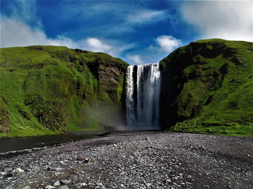 South Coast Iceland: 2-Day Blue Ice Cave & Jokulsarlon Tour - Black sand beaches and coastal wildlife