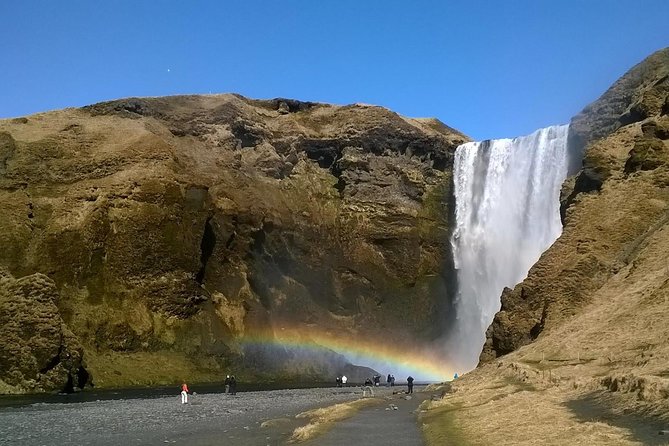South Coast Small-Group Tour from Reykjavík - Your guide can make the long drive worthwhile