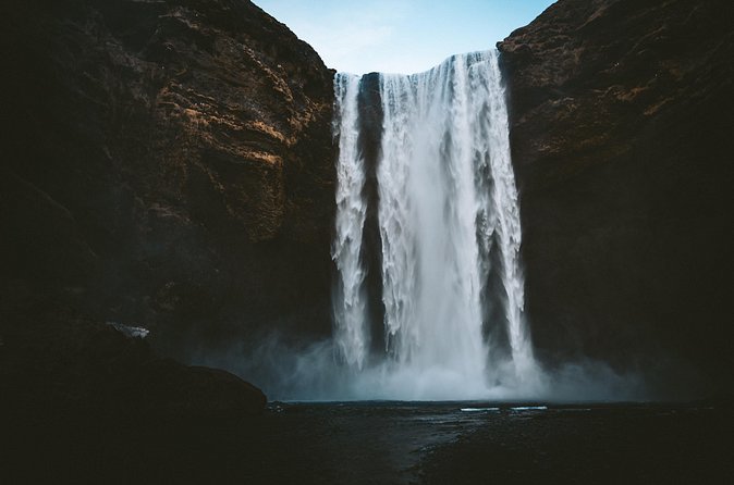 SOUTH COAST : The Discovery - Seljalandsfoss: the final waterfall
