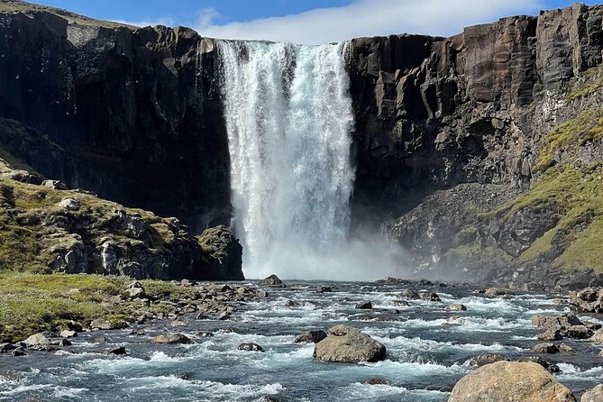 Studlagil Canyon and Waterfall Tour from Seydisfjordur - Guides, drivers, and the human side of the trip