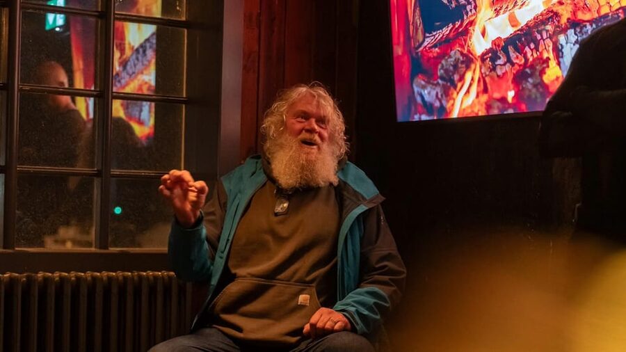The Icelandic Storyteller - Entering the baðstofa in downtown Reykjavik