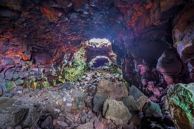The Lava Tunnel Tour - Raufarhólshellir - Who should book this tour?