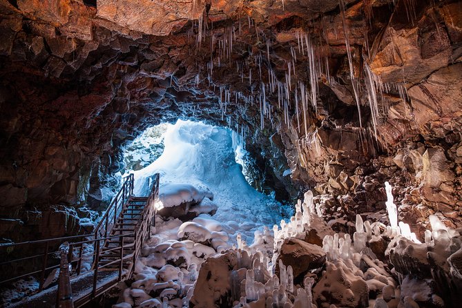 The Lava Tunnel Tour with Transfer from Reykjavik - From BSÍ Bus Terminal to Raufarhólshellir