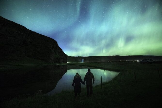 The Northern Lights Hunt - Key points to know before booking