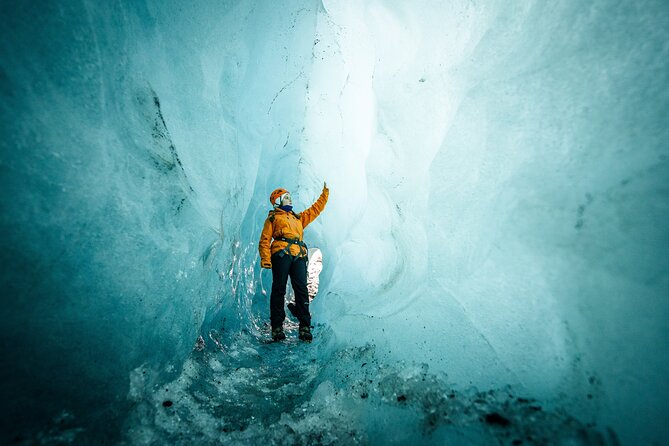 The Original Ice Cave Tour in Jökulsárlón Glacier Lagoon - Who should book this tour?