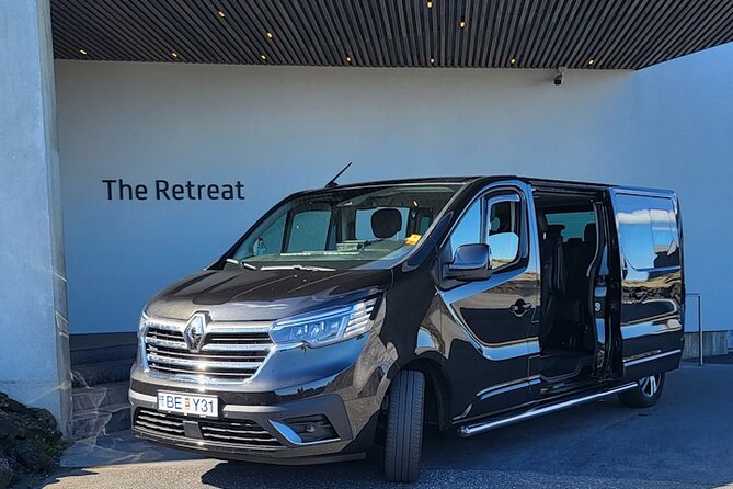 Transfer from Reykjavik - Private airport transfer to KEF Airport - Door-to-door pickup in the Reykjavik capital region