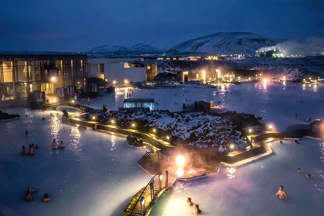 Unique bathing in an Icelandic hot springs at the Blue Lagoon - Lava Restaurant gives Premium visitors a clear finish