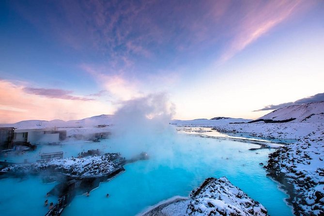 Unique bathing in an Icelandic hot springs at the Blue Lagoon - Is $650 per person good value?
