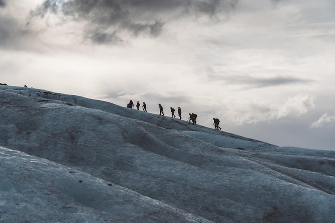 Vatnajökull Guided Beginner Glacier Walk with 4x4 Transfer - Why the guide makes the difference