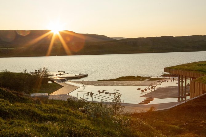 Vök Baths Admission Ticket - Sauna, Poolside Drinks, and Herbal Tea
